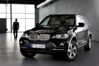 BMW представи бронирания X5 Security Plus