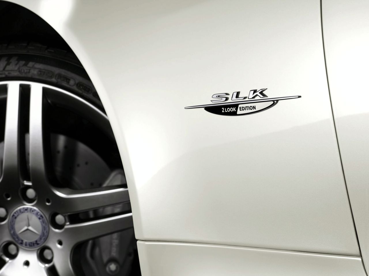 Mercedes SLK 2LOOK Edition