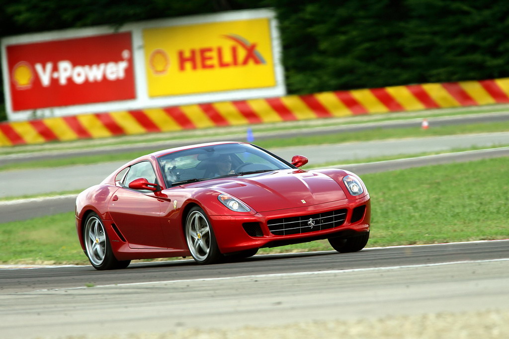 Ferrari 599 GTB Fiorano Handling GT Evoluzione