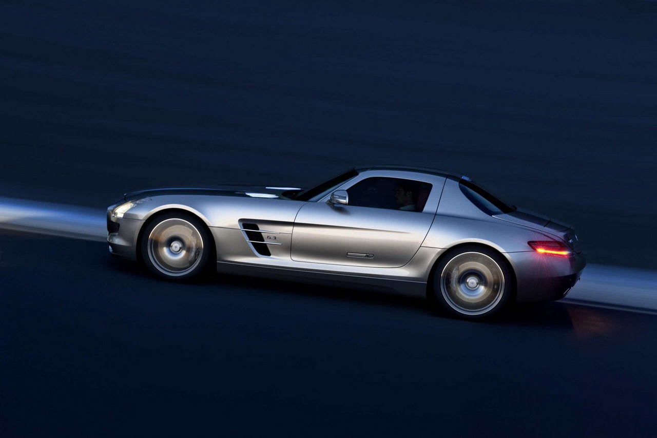 Mercedes SLS AMG Gullwing