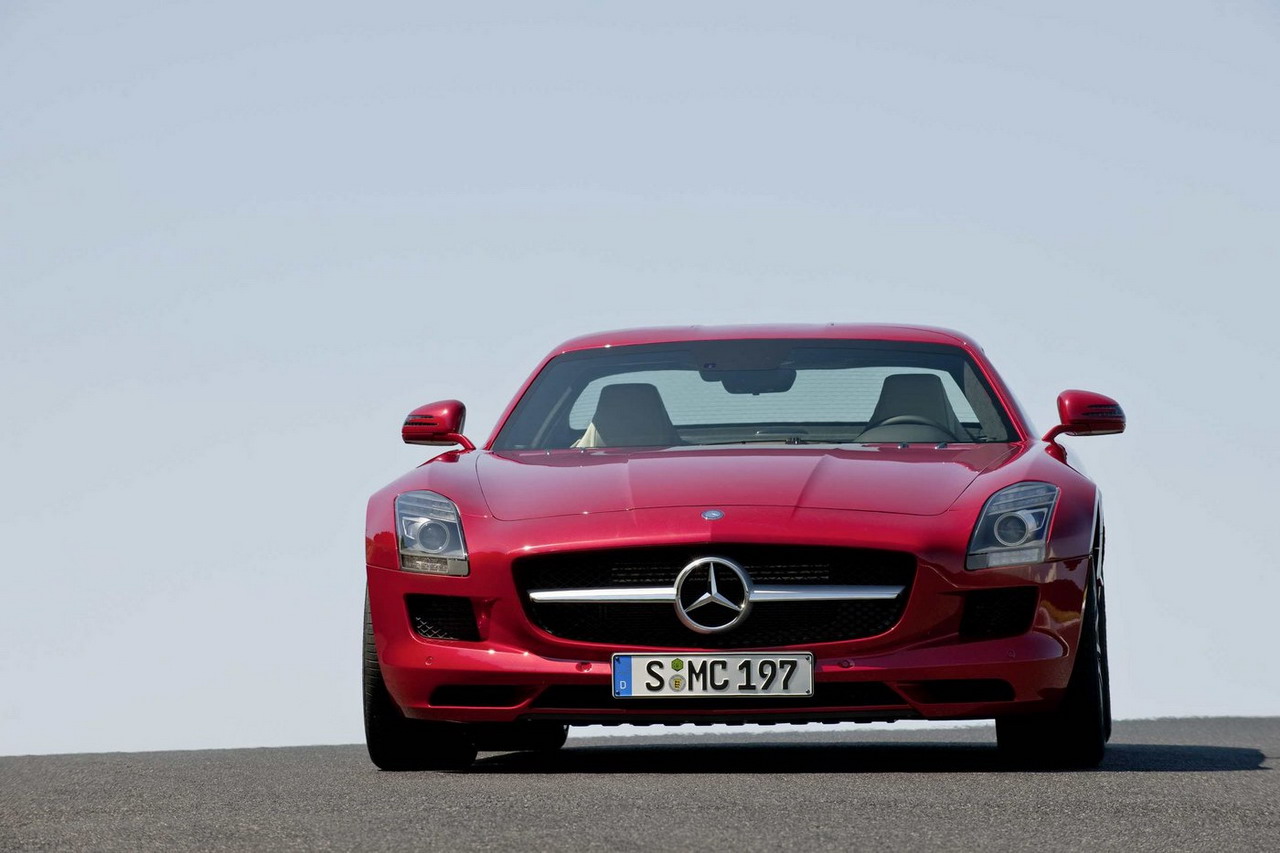 Mercedes SLS AMG Gullwing