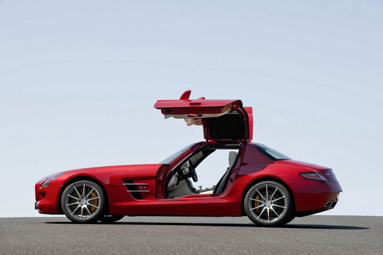 Mercedes SLS AMG Gullwing