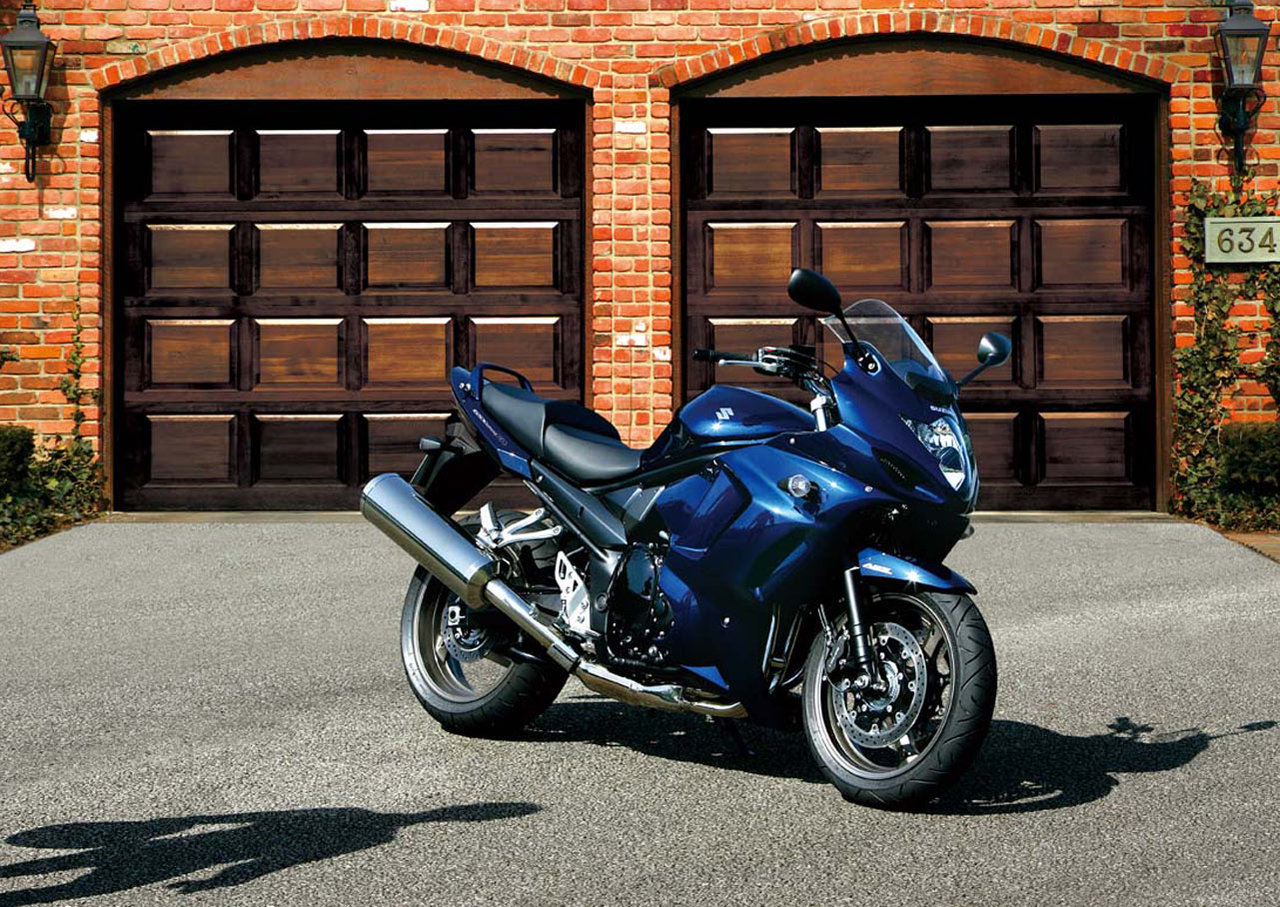 Suzuki GSX 1250 FA 2010