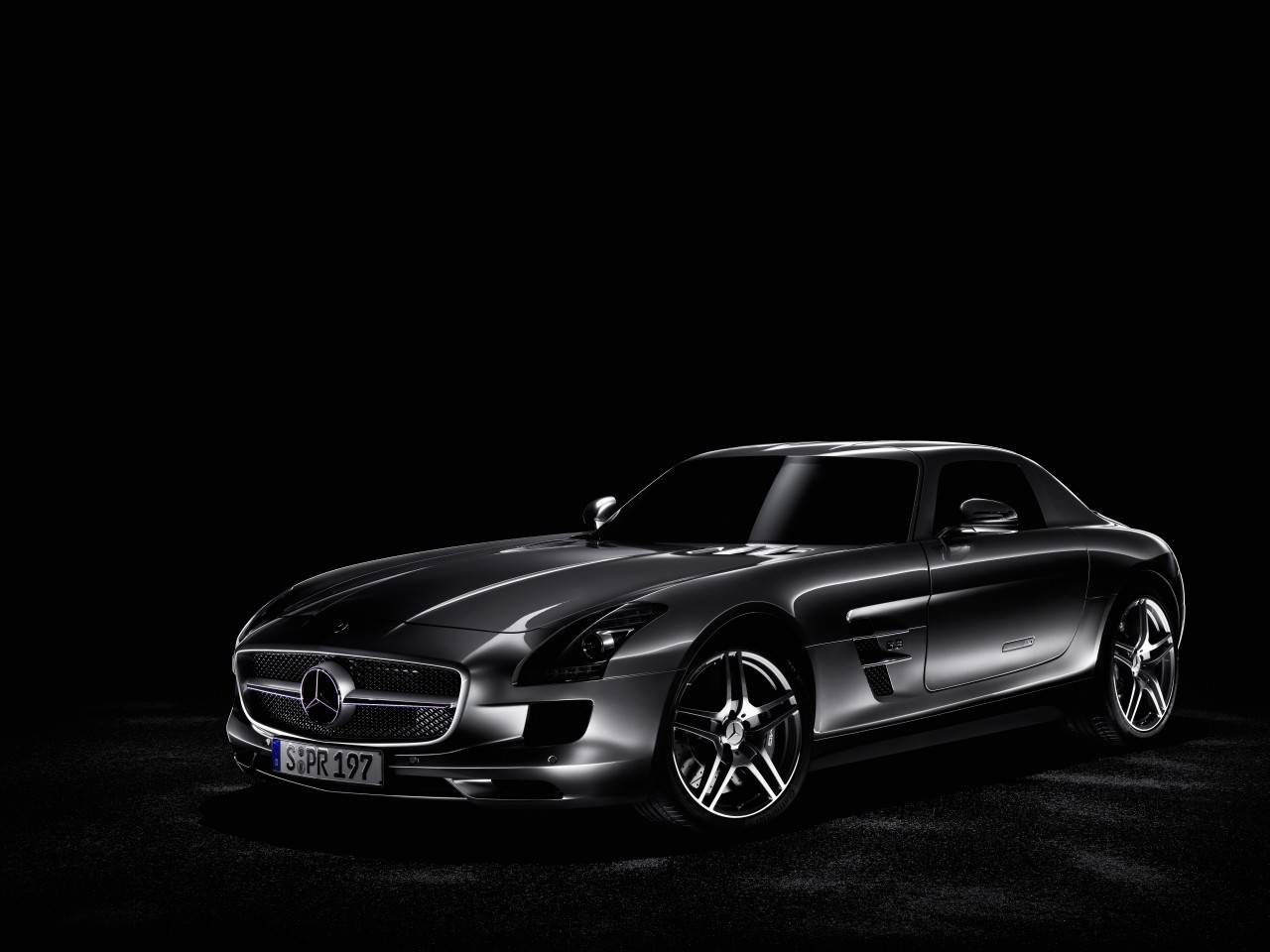 Mercedes SLS AMG Gullwing (нови снимки)