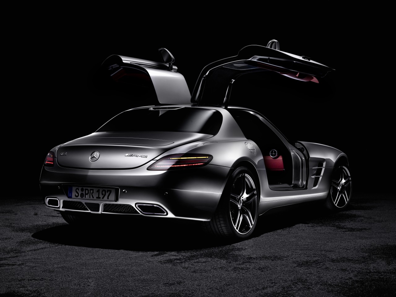 Mercedes SLS AMG Gullwing (нови снимки)