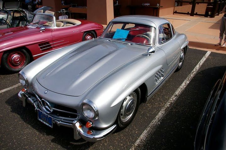 Сбирка на фенове на Mercedes 300 SL