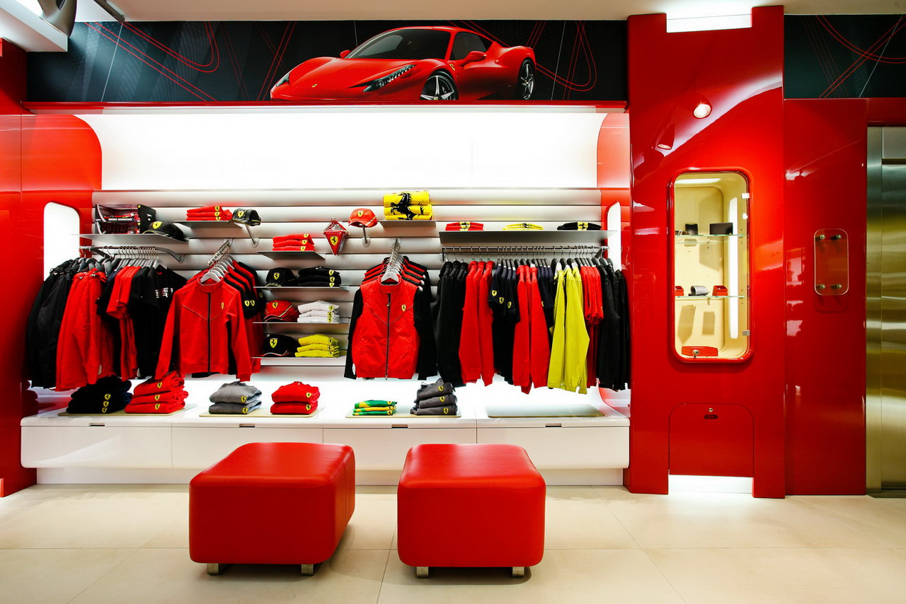 Ferrari Store в Атина
