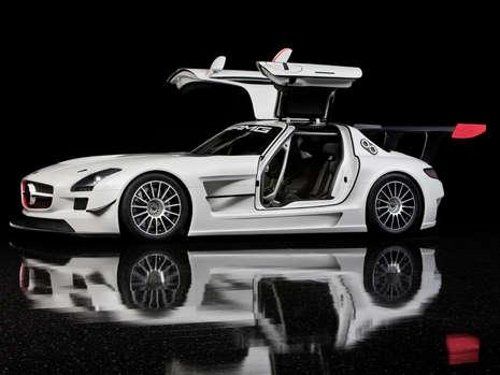 Първи снимки на Mercedes SLS AMG GT3