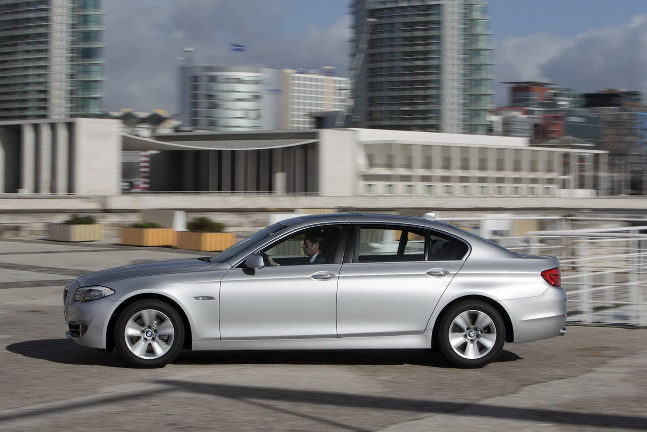 BMW 5-Series LWB