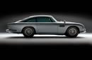 Продава се оригиналният Aston Martin DB5 на Джеймс Бонд