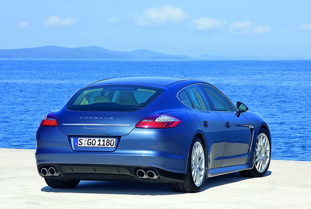 Porsche Panamera 2011