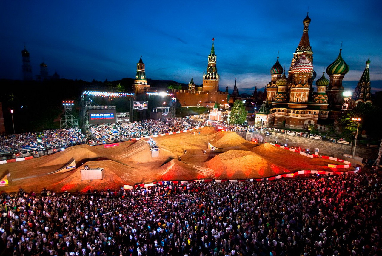 Red Bull X-Fighters (Москва 2010)