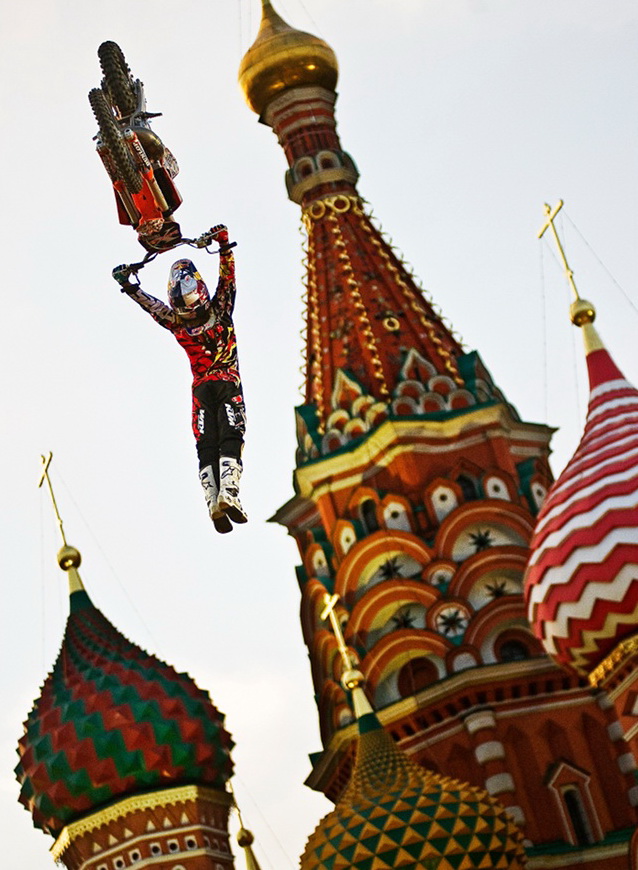 Red Bull X-Fighters (Москва 2010)