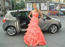 Opel Meriva и Bridal Fashion