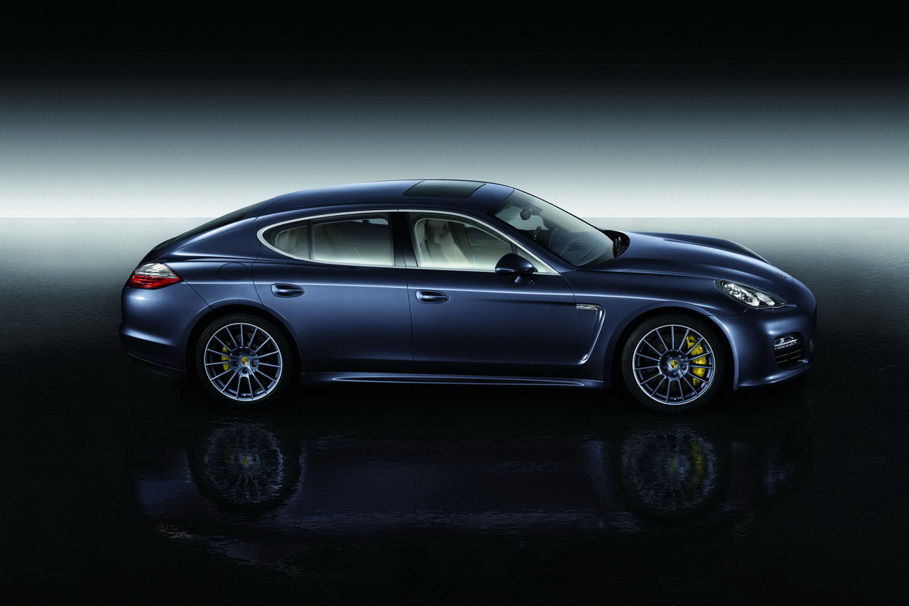 Porsche Panamera Turbo Powerkit и Sport Design Package