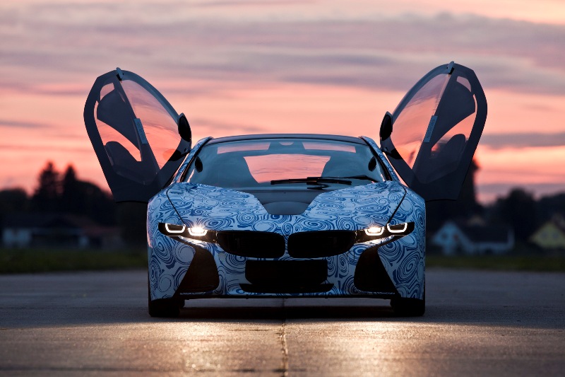 BMW Vision EfficientDynamics с маскировка