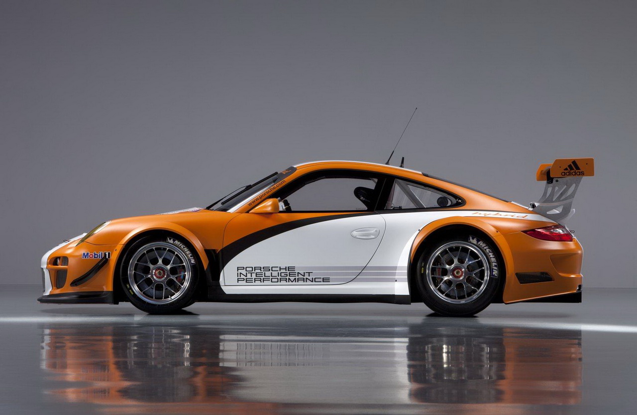 Porsche 911 GT3 R Hybrid Version 2.0