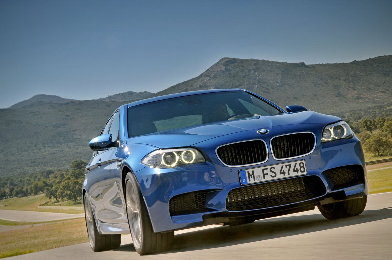 BMW M5 2012