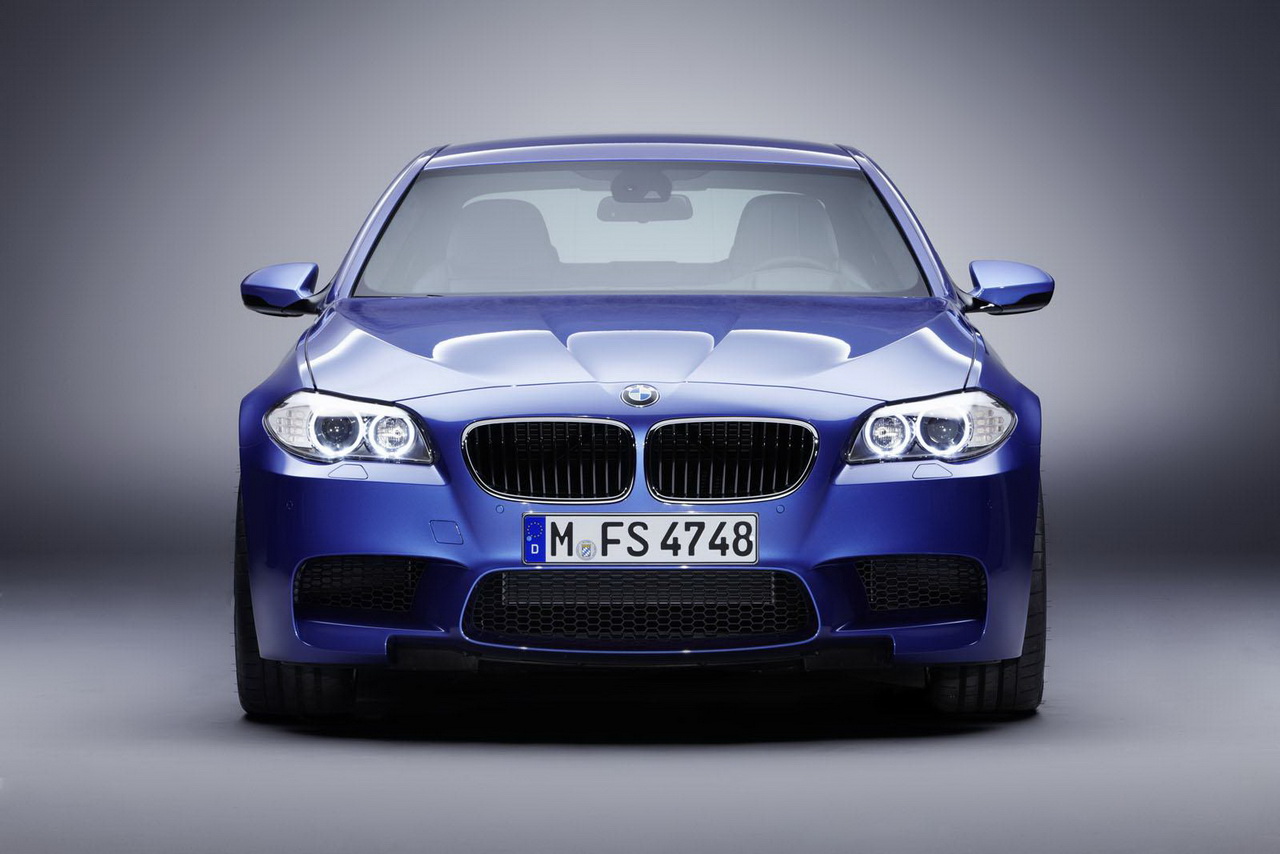 BMW M5 2012