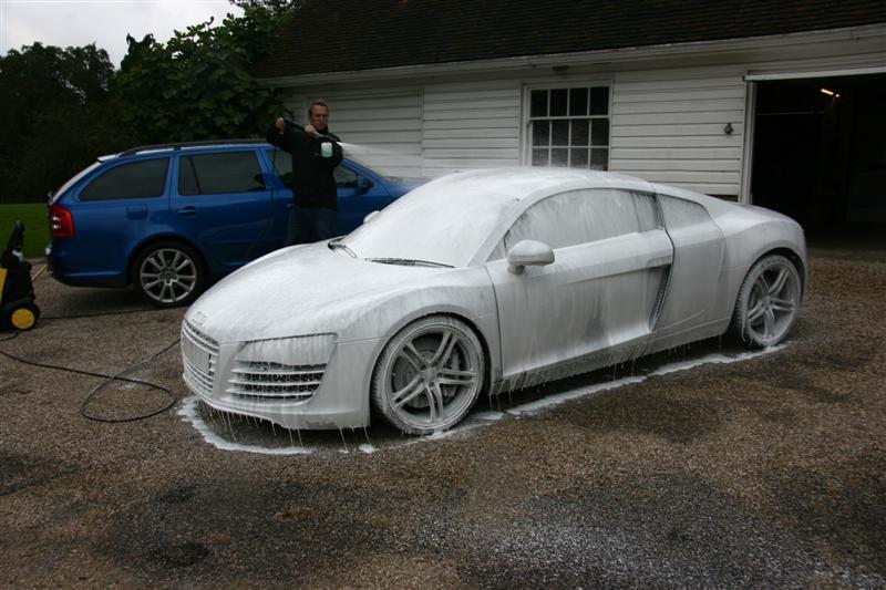 Почистване на Audi R8