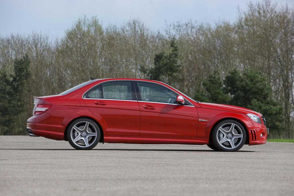 Mercedes C63 AMG (UK)